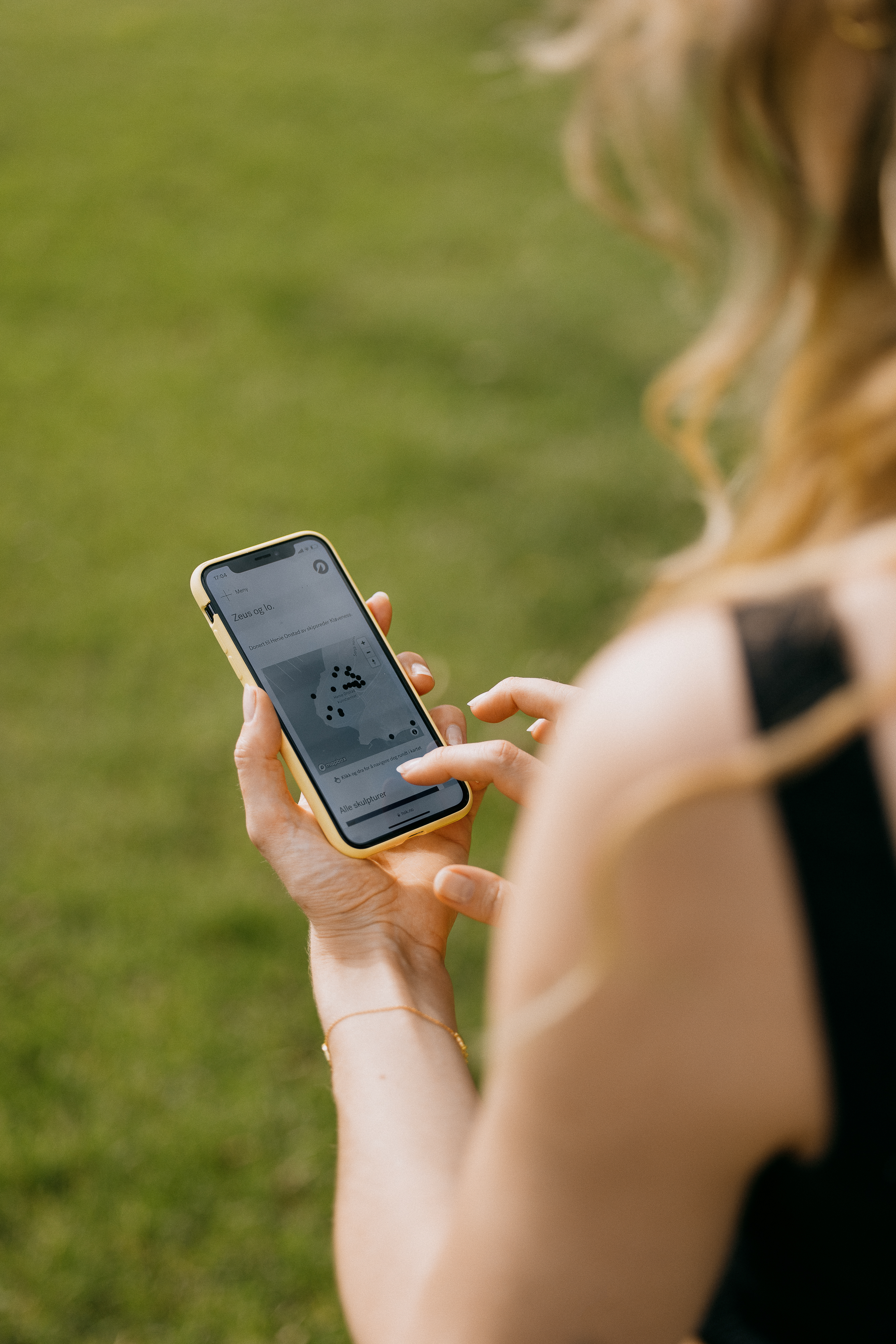 Feed Julie Hrncirova HO 1984